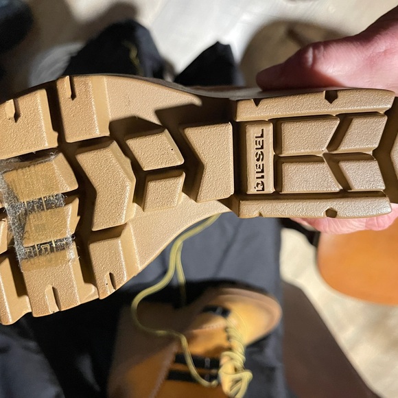 NWOT Diesel women’s  7 1/2 Boots No box Leather lace up  Diesel Camel size 38 eu - Picture 7 of 13